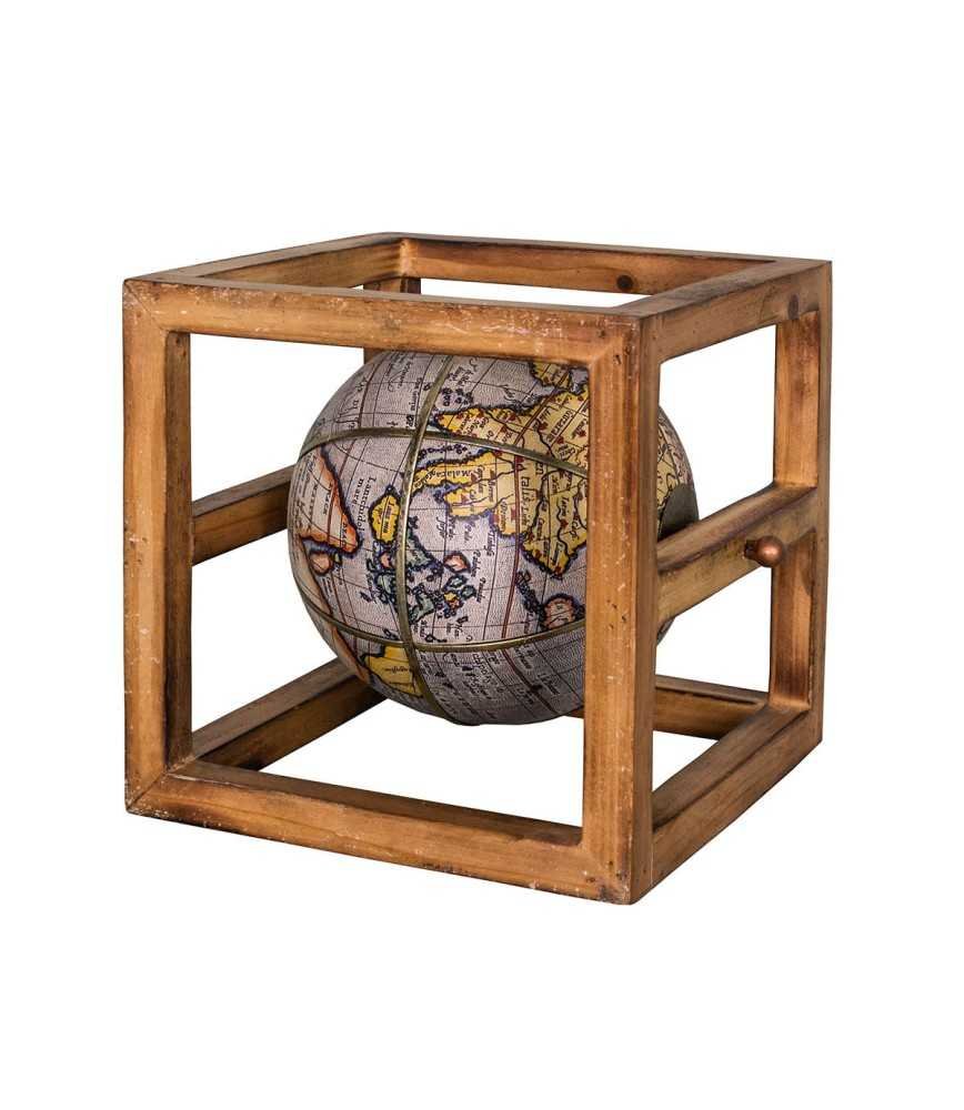 Globe terrestre dans cage